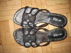 {Sandalias}